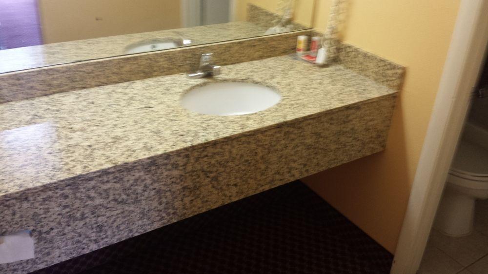 Econo Lodge Near Bluefield College Kültér fotó