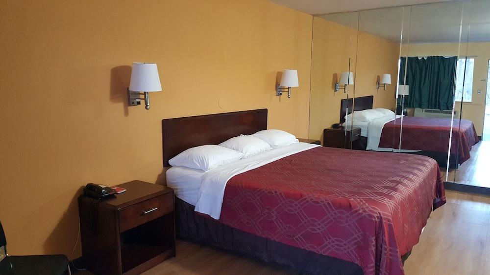 Econo Lodge Near Bluefield College Kültér fotó
