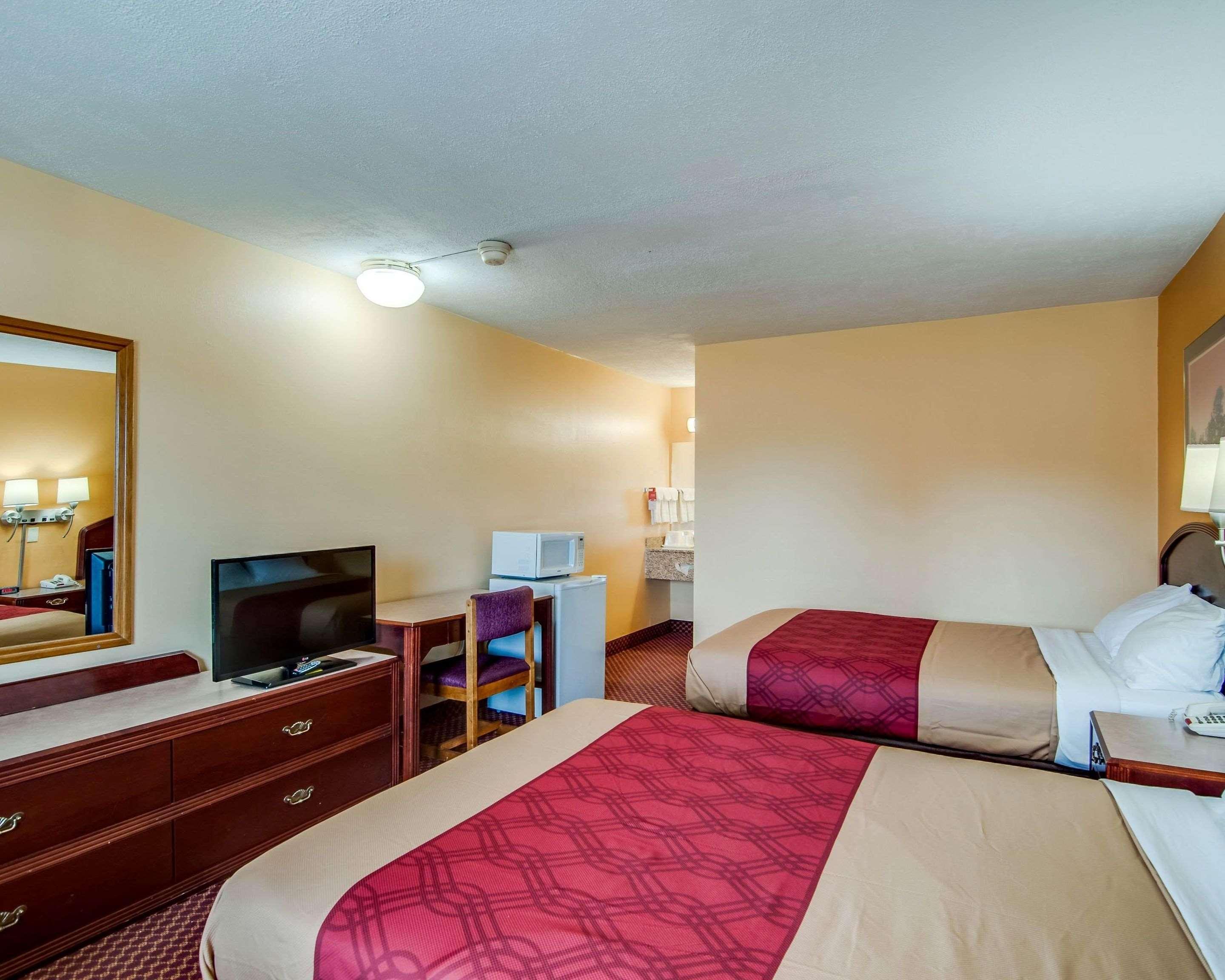 Econo Lodge Near Bluefield College Kültér fotó