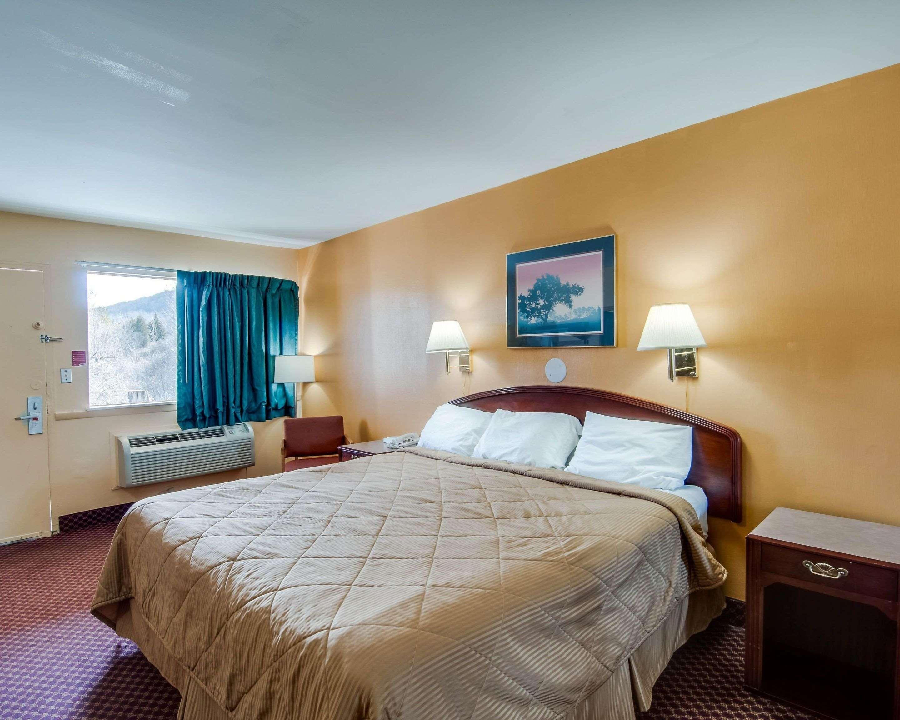 Econo Lodge Near Bluefield College Kültér fotó