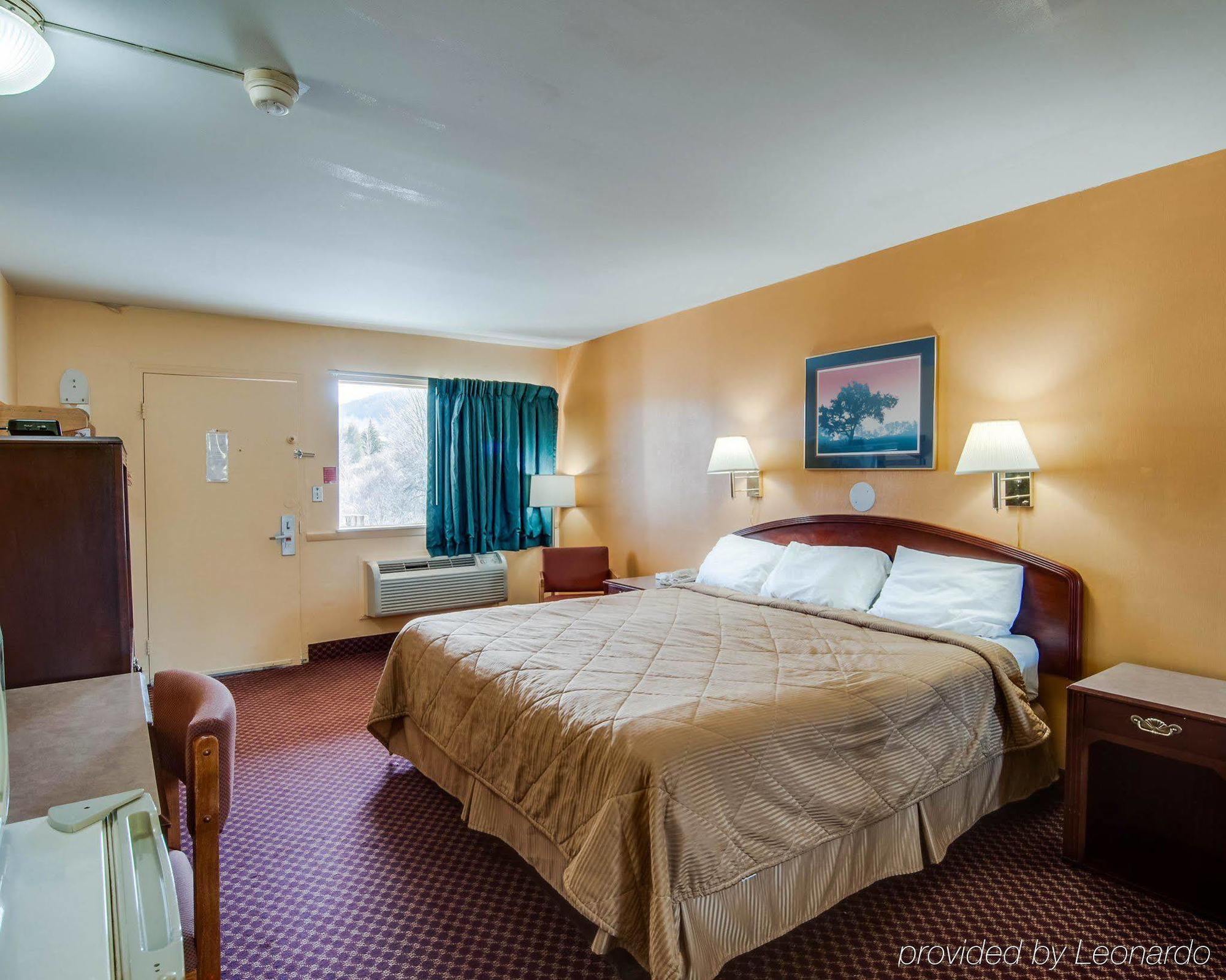 Econo Lodge Near Bluefield College Kültér fotó