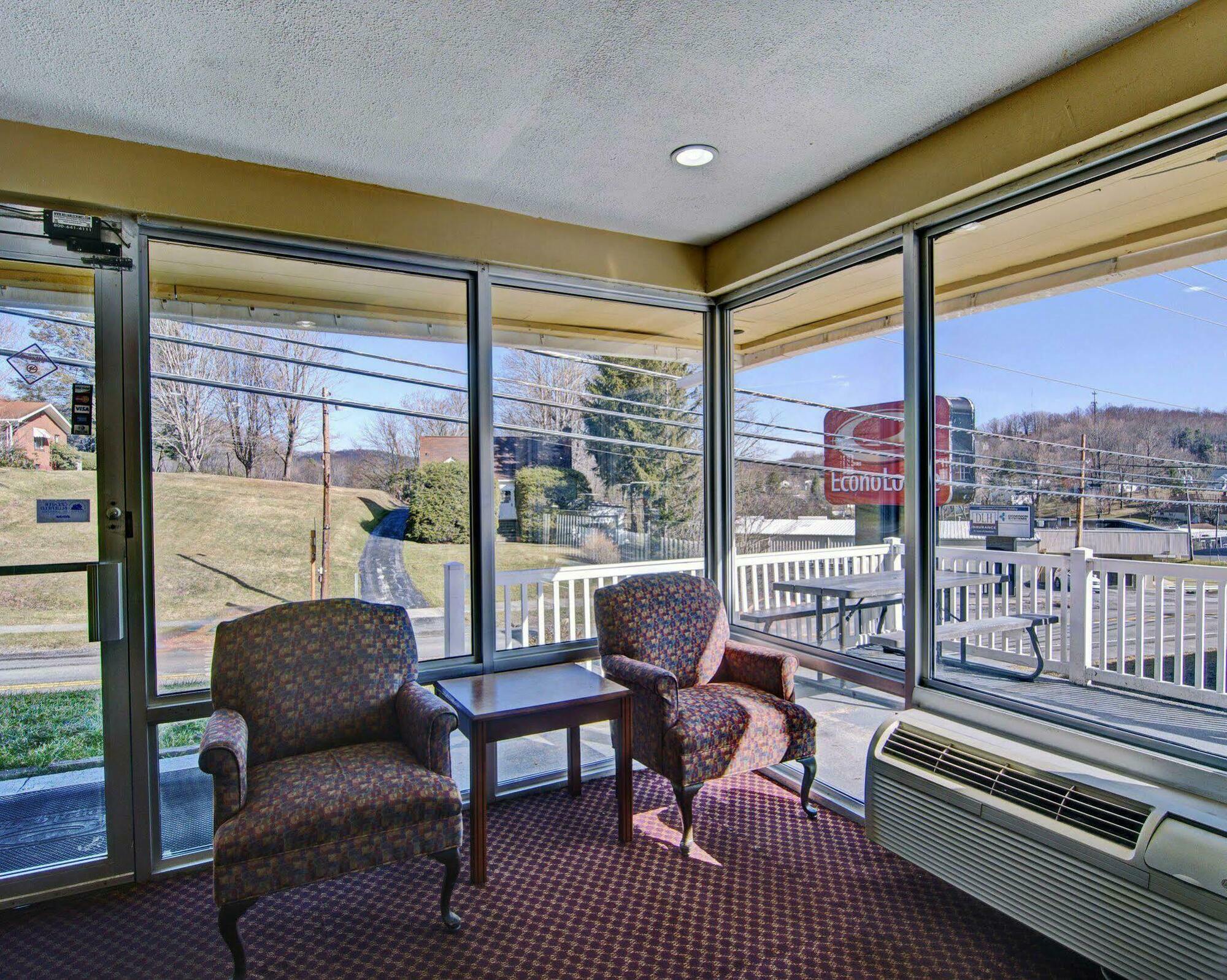 Econo Lodge Near Bluefield College Kültér fotó